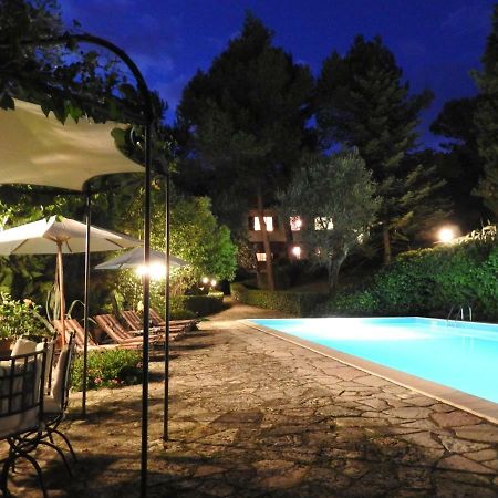 Villa Dall Acqua 佩萨罗 外观 照片